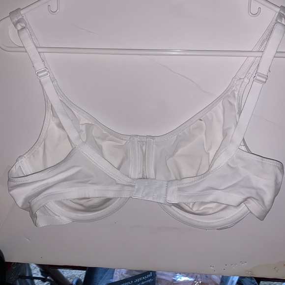 Best form 40C White bra - Picture 3 of 4